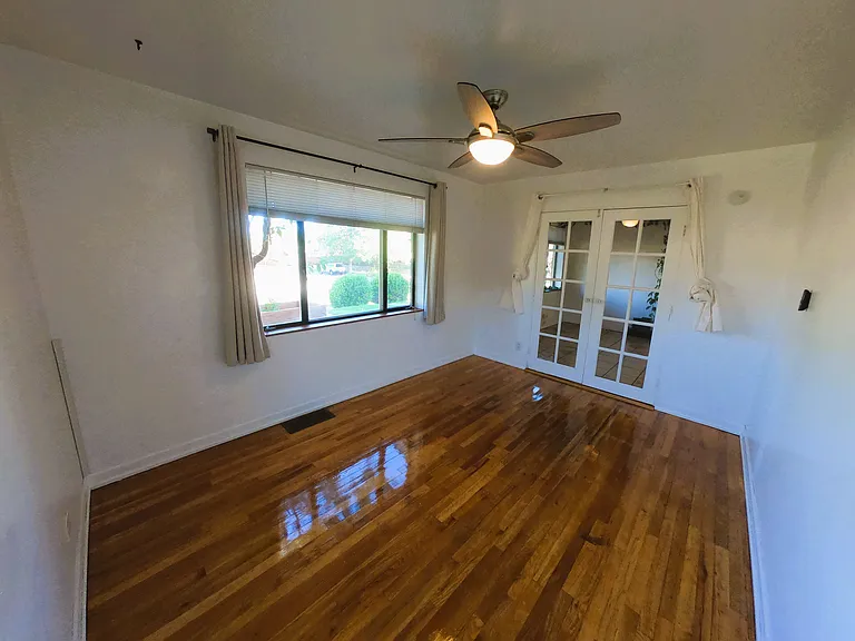 3258 N Saint Paul St — Photo 15
