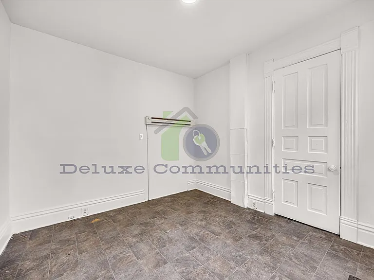 1928 Darwin Ave SW #2 — Photo 12