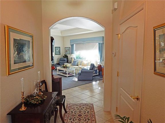 4th image of 3776 Cadbury Cir
