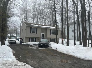 431 Northampton Rd, Tobyhanna, PA 18466