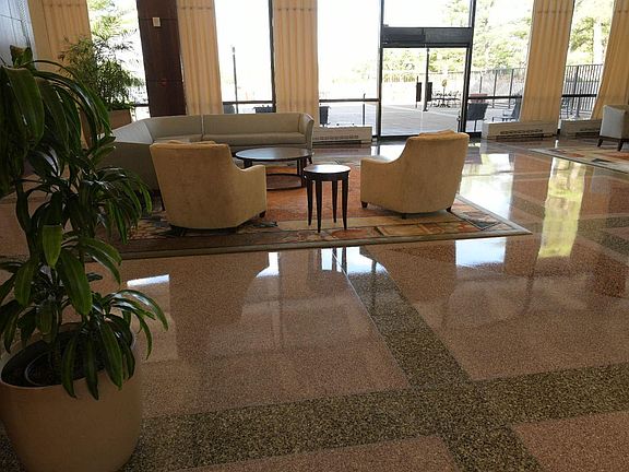 4th image of 3701 S George Mason Dr Unit 1301N