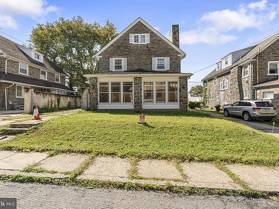 2nd image of 5046 Nevada St