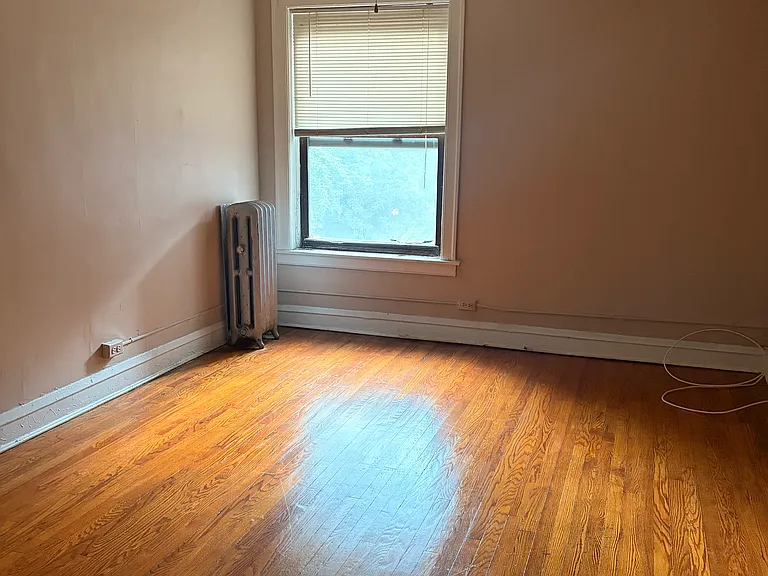 6834 S Paxton Ave #3 — Photo 7