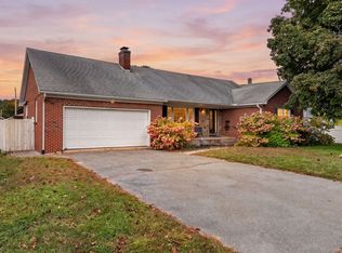 15 Maryland Ave, Chicopee, MA 01020