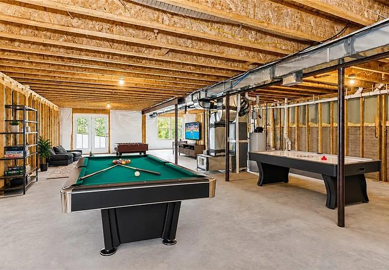 2516 Adele Ct — Photo 33
