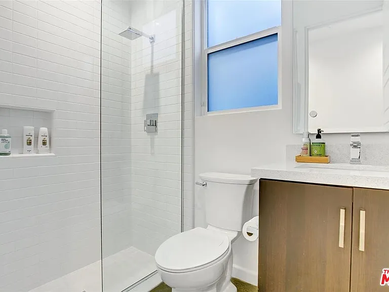 2693 Paragon Loop — Photo 12