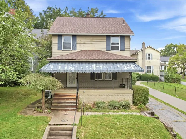 266 Jefferson Ave, Sharon, PA 16146