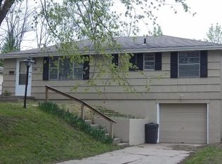 6912 N Pennsylvania Ave, Kansas City, MO 64118