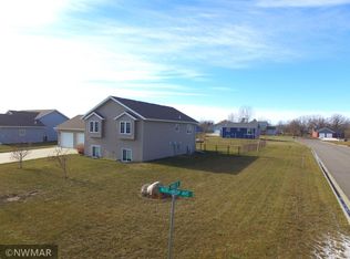 2001 Northrop Ave, Thief River Falls, MN 56701