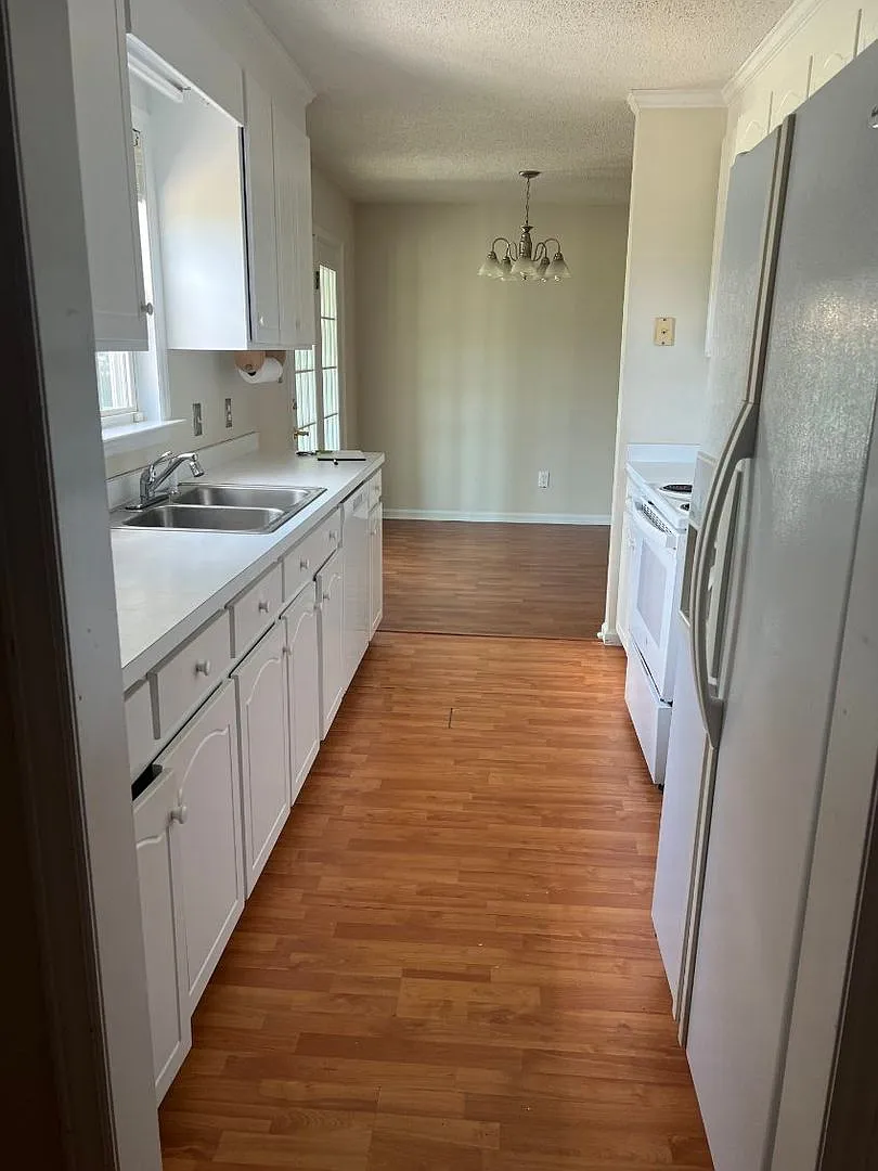 108 Andrea Drive — Photo 4