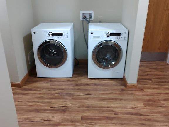 5th image of 12 W Union St APT 301