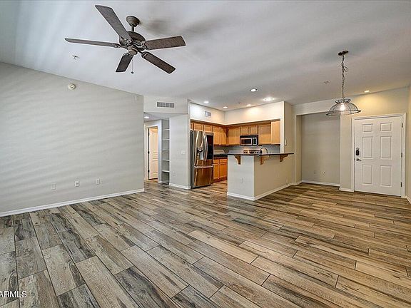 5th image of 20660 N 40TH Street #1075