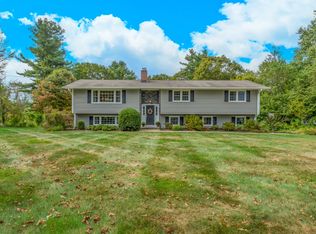 16 Craig Dr, Monroe, CT 06468