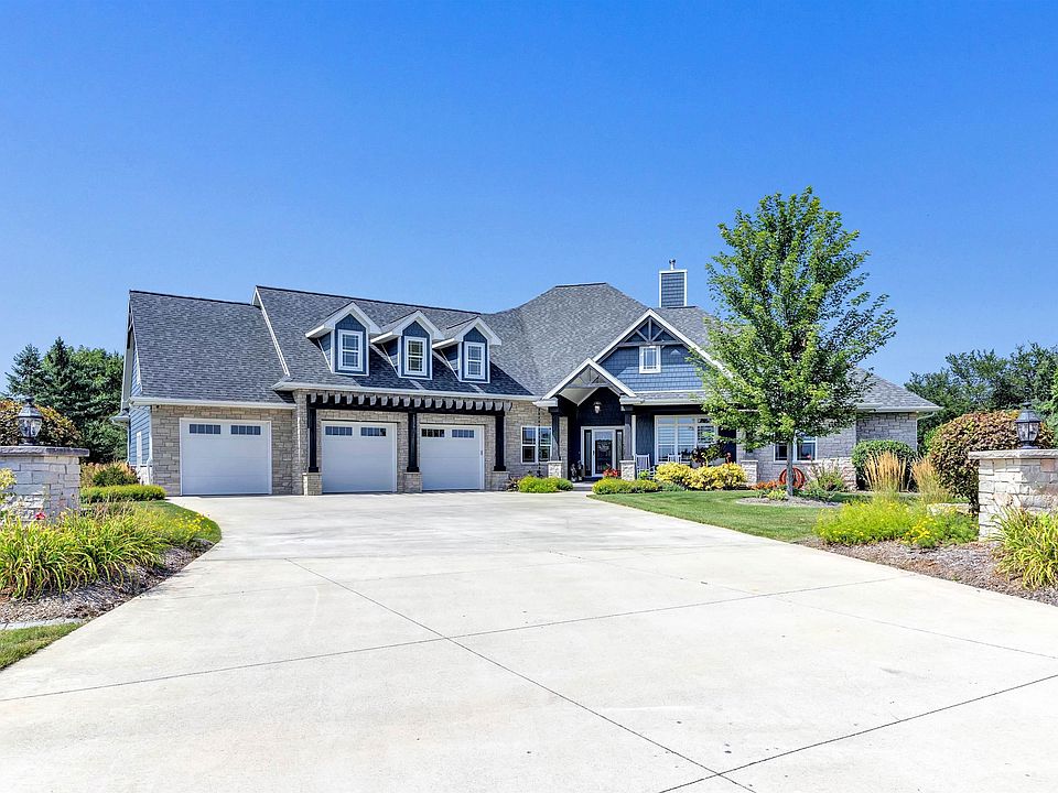 1st image of 2836 Oak Stream Dr