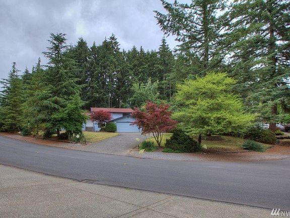 2nd image of 11017 139th Street Ct E