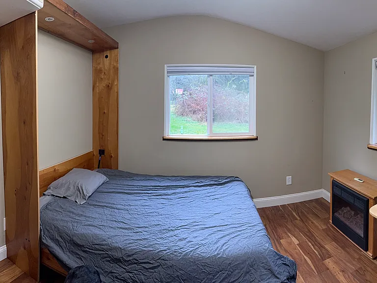 1652 Galbraith Ln — Photo 15