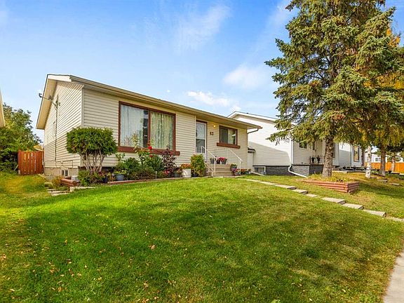 3rd image of 63 E Faldale Close NE