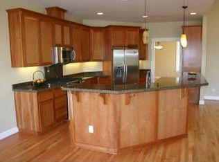 33271 Neacoxie Ln, Warrenton, OR 97146