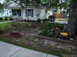 321 N Steele Ave, Picayune, MS 39466