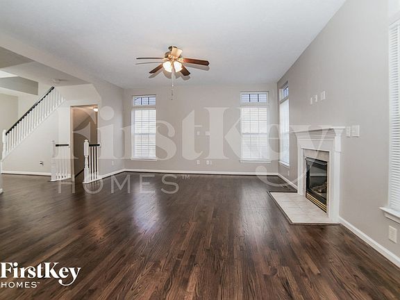 2nd image of 604 Indian Lake Dr