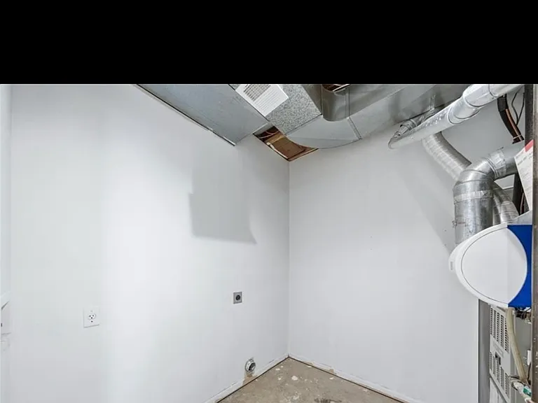 1201 N Martway Dr #107 — Photo 25