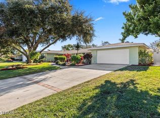 122 University Cir, Ormond Beach, FL 32176