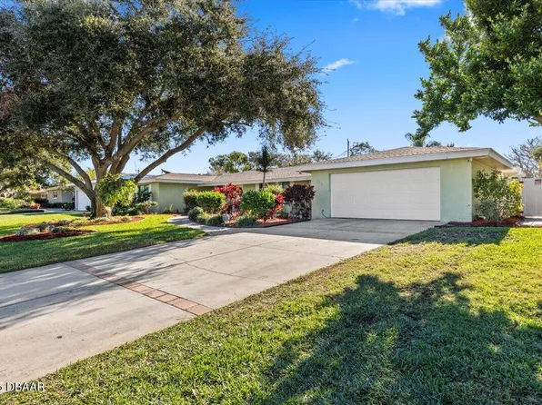 122 University Cir, Ormond Beach, FL 32176