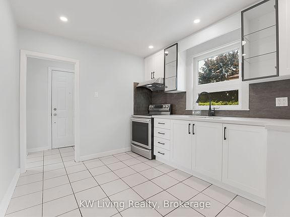 4th image of 26 Garthwood Dr
