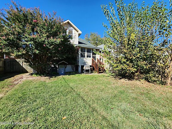 4th image of 2415 Concord Dr