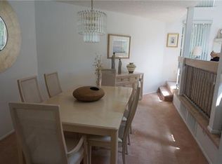 127 Linda Ln, Edison, NJ 08820