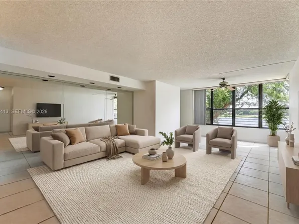 2768 Carambola Cir S APT 206, Coconut Creek, FL 33066