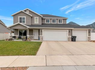 242 N 250 E, Salem, UT 84653