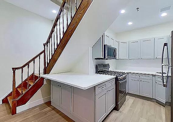 2nd image of 342 E 78th St #1FN