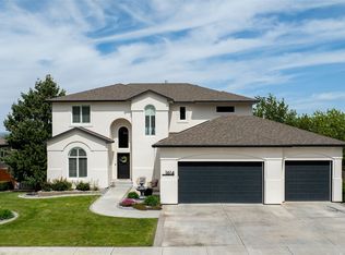 1614 W 51st Avenue, Kennewick, WA 99337