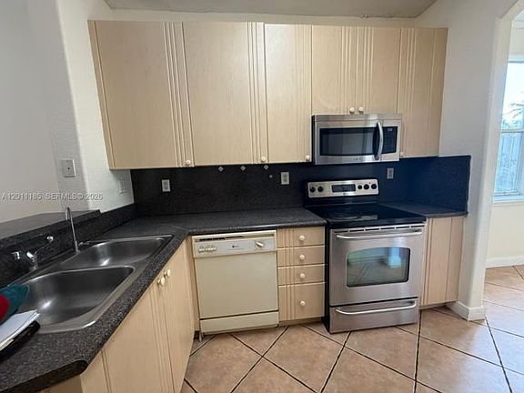 3rd image of 5470 NW 107th Ave APT 807