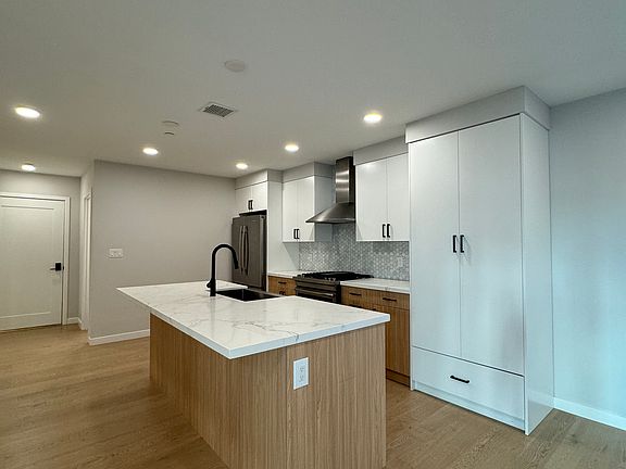 3rd image of 457 W Broadway #407