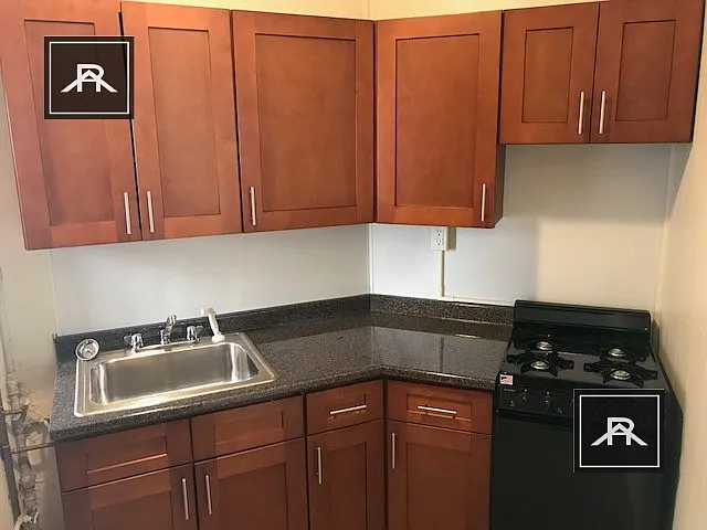 5 Walbridge St #1 — Photo 5