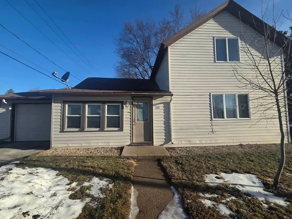 149 E 5th St, Saint Charles, MN 55972