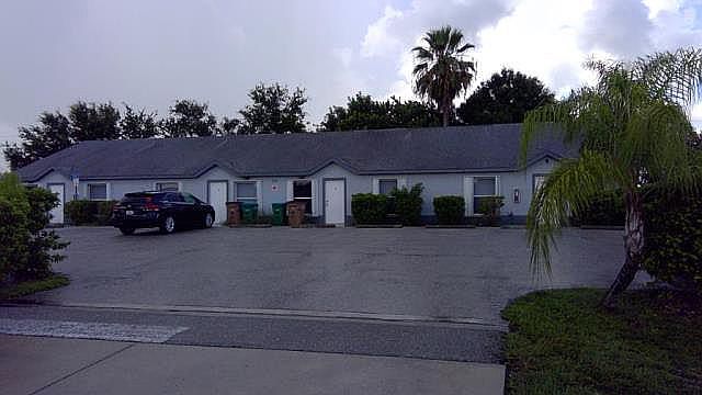 1st image of 512 SE 6th St #1-4