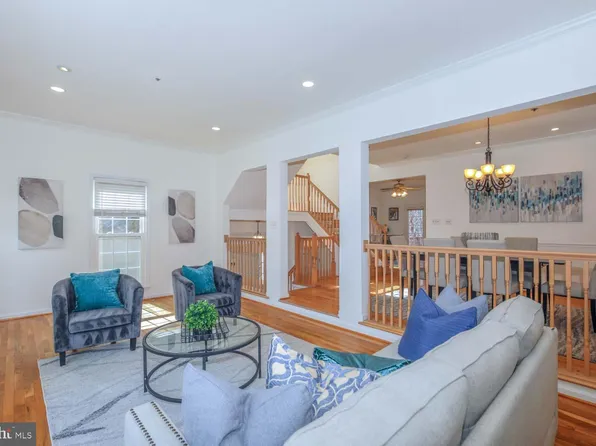 1709 Leighton Wood Ln, Silver Spring, MD 20910