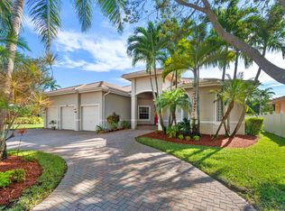 104 SW 128th Ave, Plantation, FL 33325