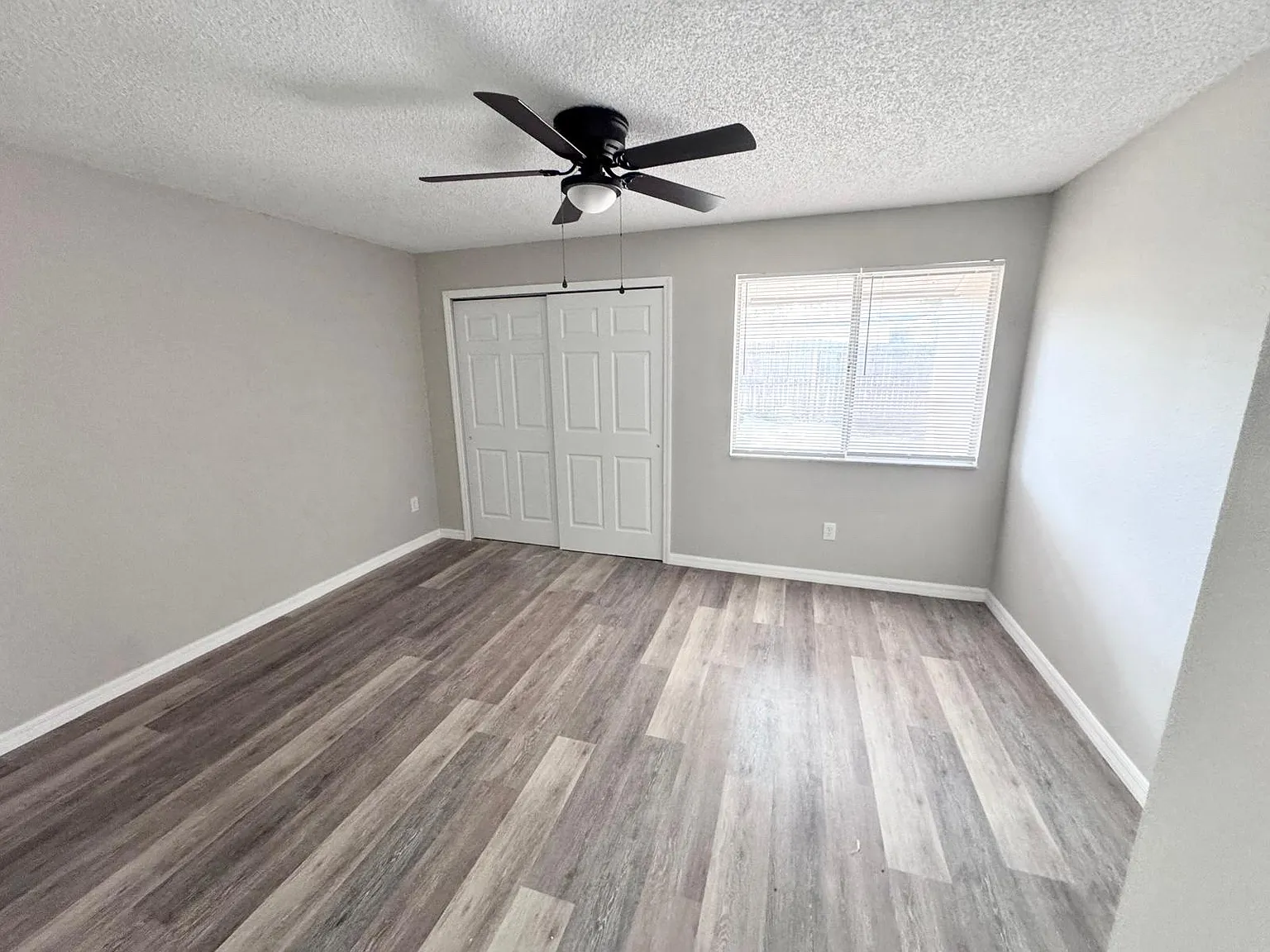 3 bed, 1100 sqft, $1,850 — Photo 4