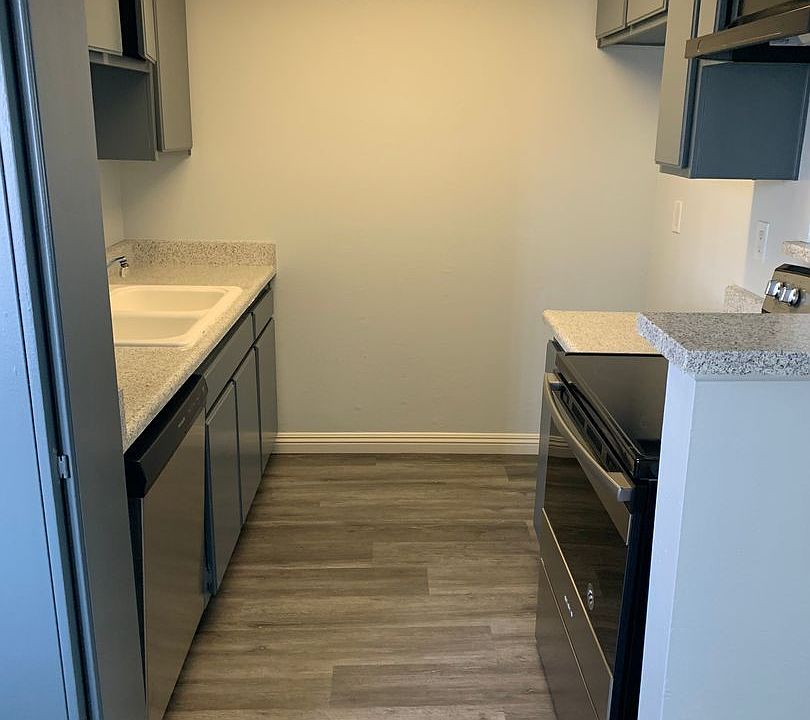 1st image of 1475 E Date St #121