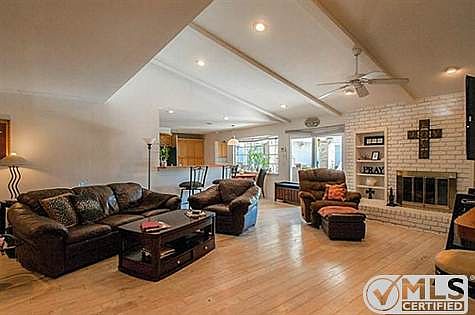 4th image of 4132 Fawnhollow Dr