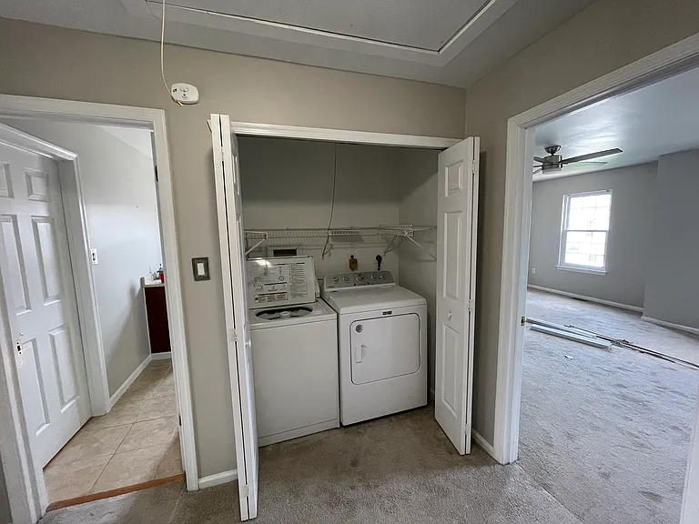 906 Fitch Ct — Photo 6