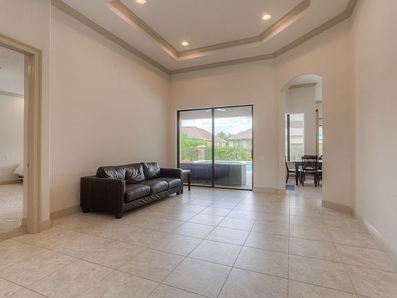 3rd image of 5905 Alana Leigh Pl