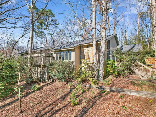 434 Henderson Rd, Greenville, SC 29607