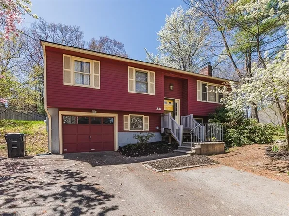 26 Hunter Ave, Hudson, MA 01749