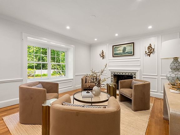 5th image of 1 Kenilworth Cir