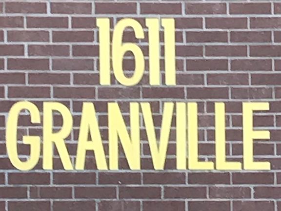 2nd image of 1611 Granville Ave APT 12